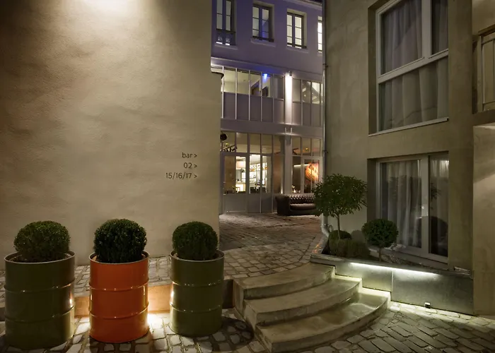 Jules & JimHotel Parigi